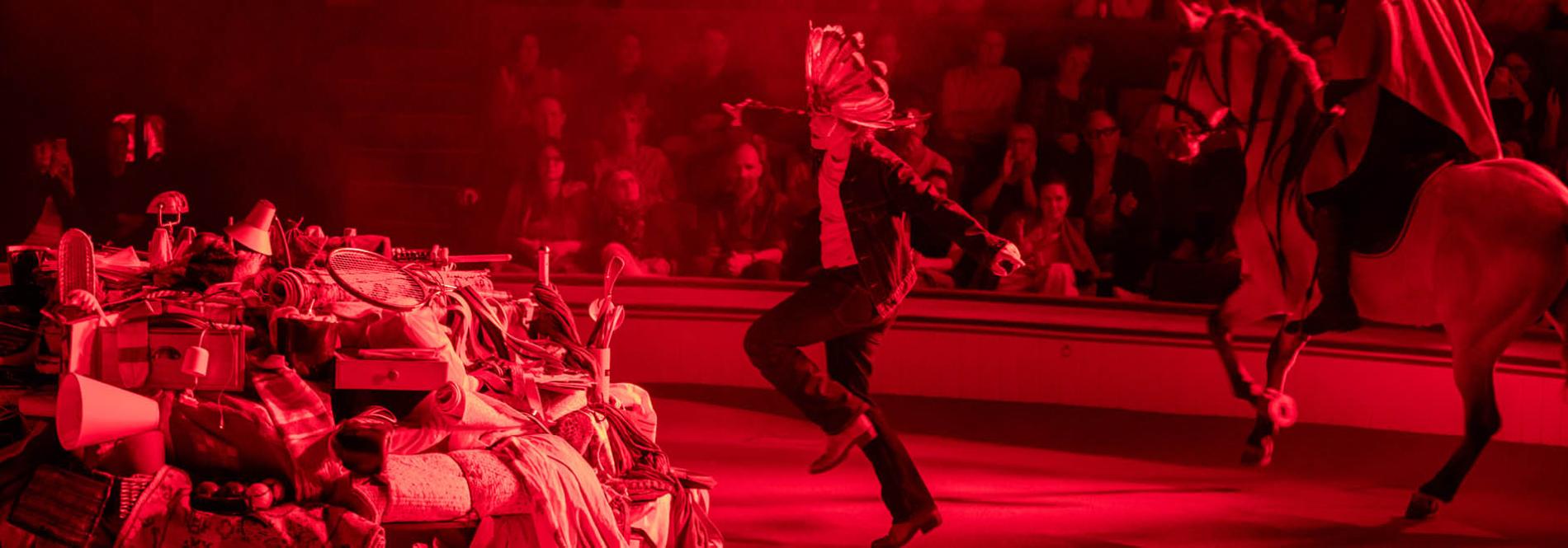 Théâtre, humour: Alex Lutz sur scène 