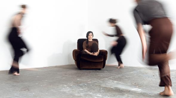 A Moins de Trop©Philip Kessler