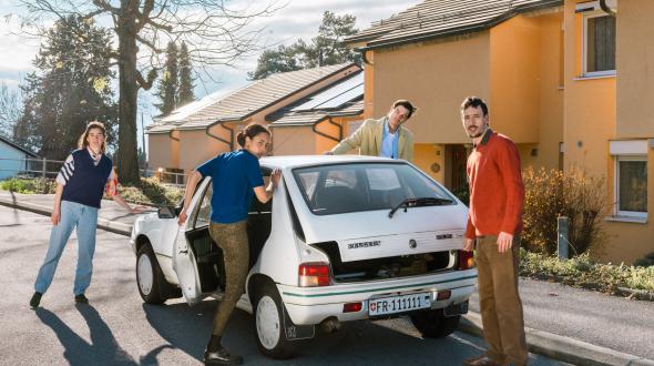 Long développement d’un bref entretien