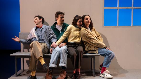 Long développement d’un bref entretien