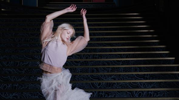 Une image de danseuse