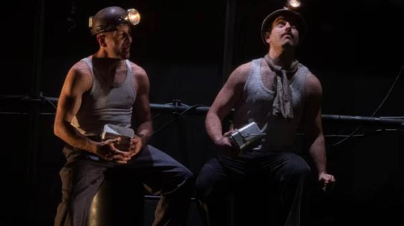 Théâtre - Du charbon dans les veines, les comédiens sur scène